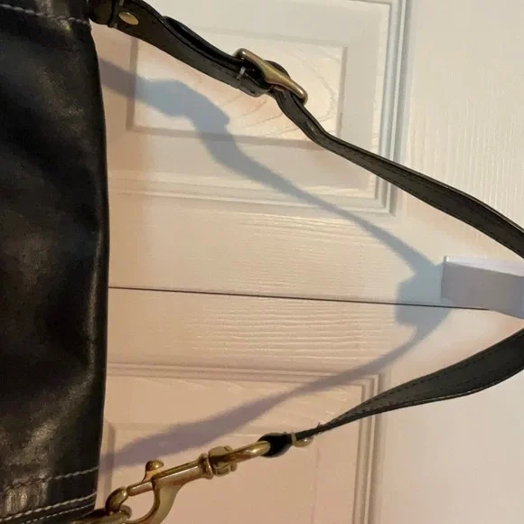 Vintage Coach purse - Picture 3 of 8